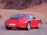 Porsche 911 Carrera S 2005 года